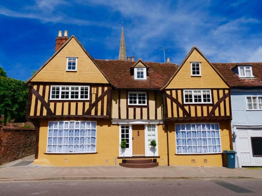 Huge Luxury 8 Bed Manor House Hot Tub Pool Table * Saffron Walden